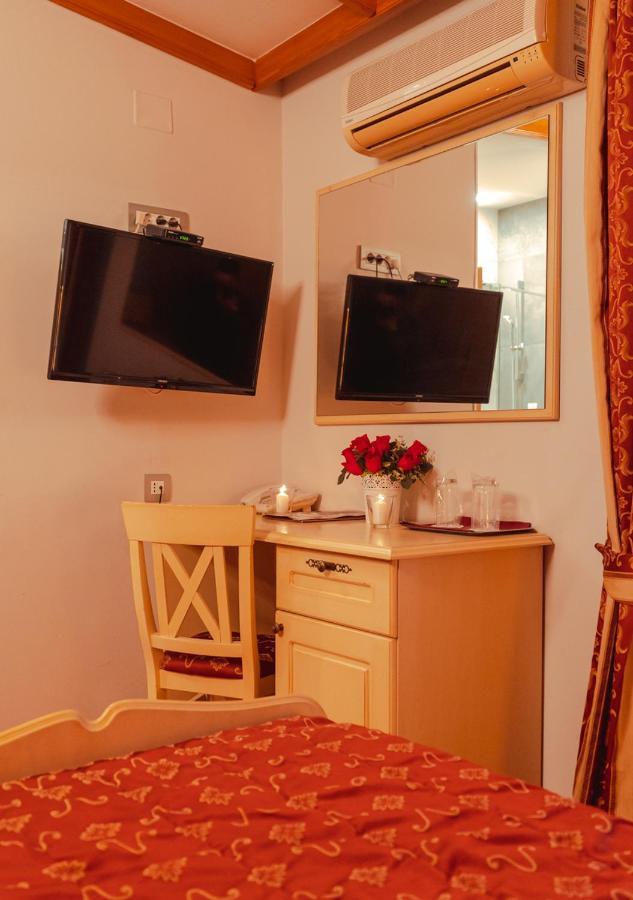 Hotel & Restaurant Se-Mi Veliko Trgovišće Bagian luar foto